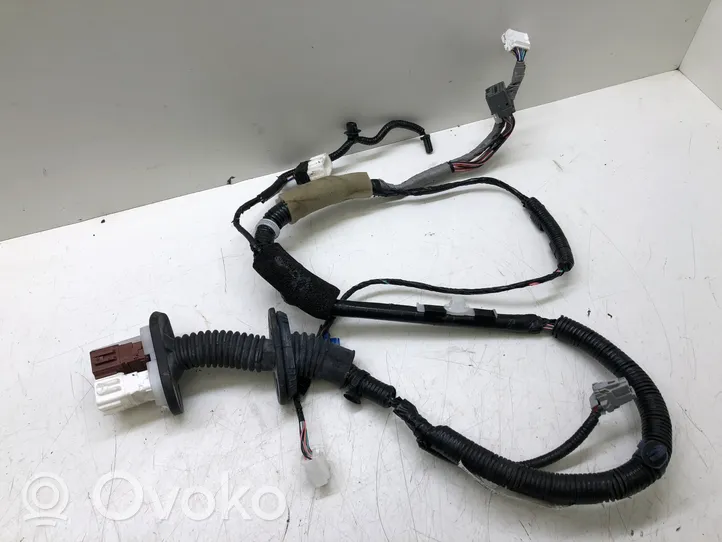 Honda CR-V Cableado de puerta delantera 32751T1EE302