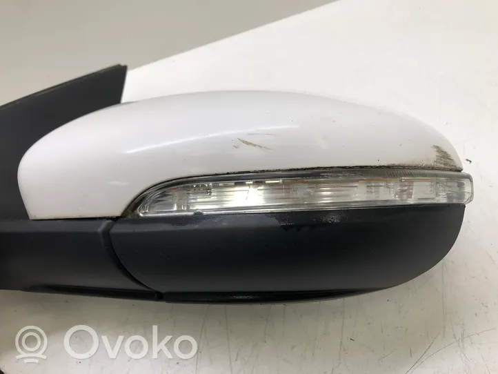 Volkswagen Golf VI Front door electric wing mirror 5K0857501CS