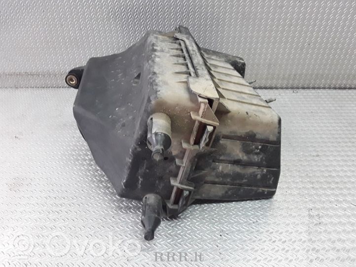 Ford Maverick Air filter box 