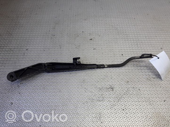 Mercedes-Benz S W220 Front wiper blade arm 