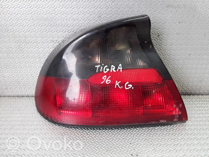 Opel Tigra A Lampa tylna 