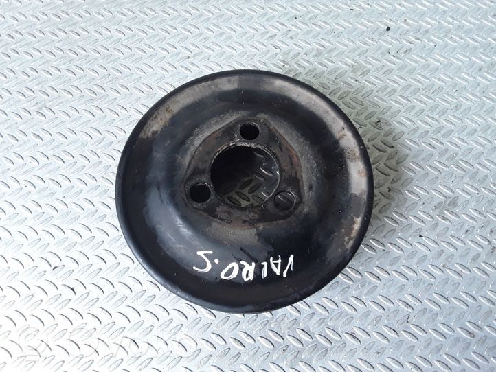 Volkswagen Golf IV Poulie de pompe de direction assistée 030145269A