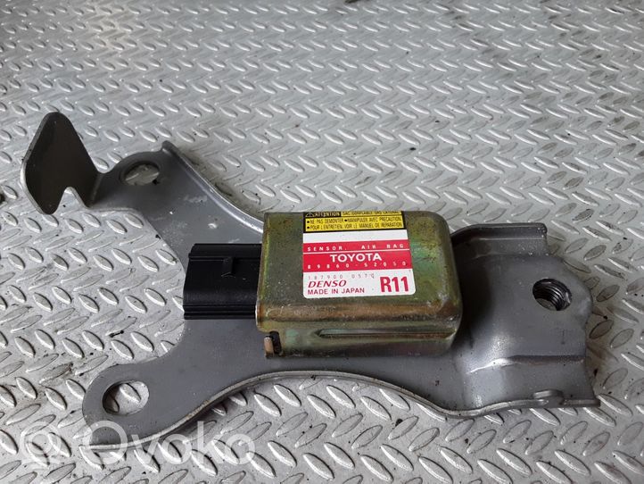 Toyota Yaris Verso Sensor impacto/accidente para activar Airbag 8986052050