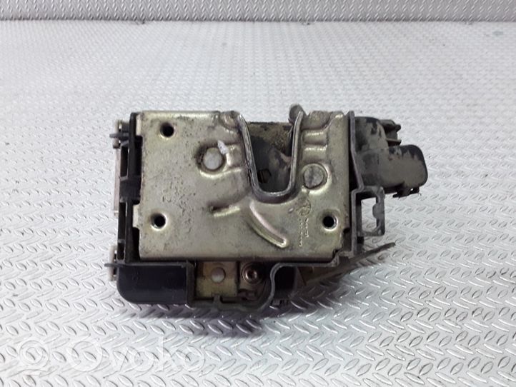 Volkswagen Golf III Serratura portiera anteriore 1H0862154