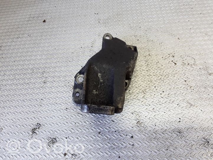 Audi A4 S4 B5 8D Support, suspension du moteur 