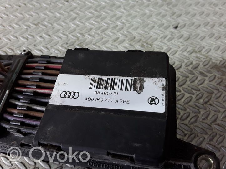 Audi A8 S8 D2 4D Commutateur de commande de siège 4D0959777A