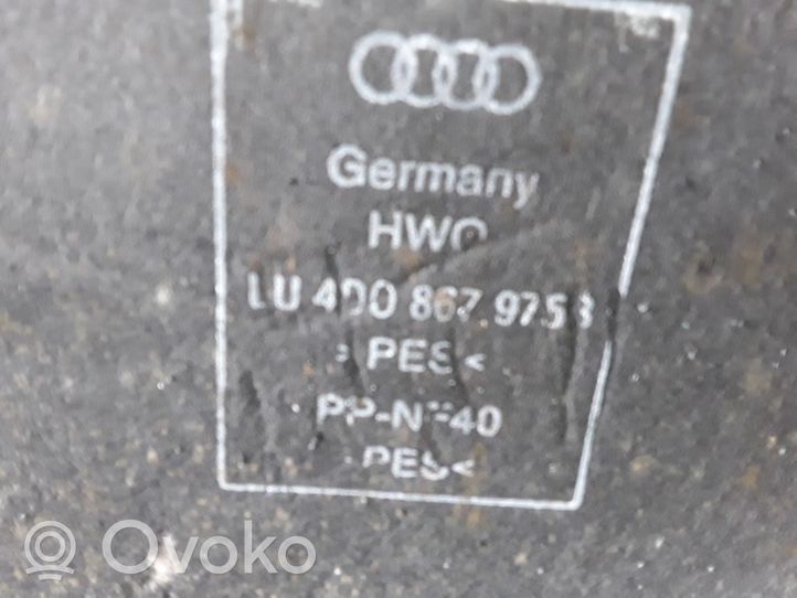 Audi A4 S4 B6 8E 8H Garniture inférieure 4D0867975