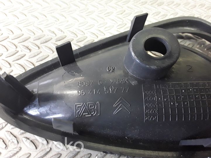 Citroen C5 Obudowa klamki wewnętrznej drzwi przednich 9641451777