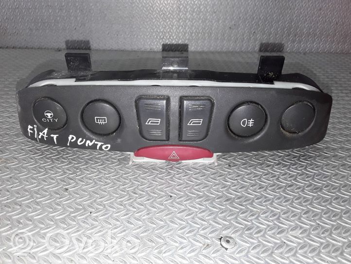 Fiat Punto (188) Hazard light switch 