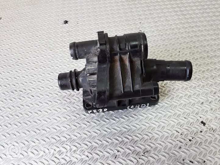 Peugeot 307 Boîtier de thermostat / thermostat 9647767180