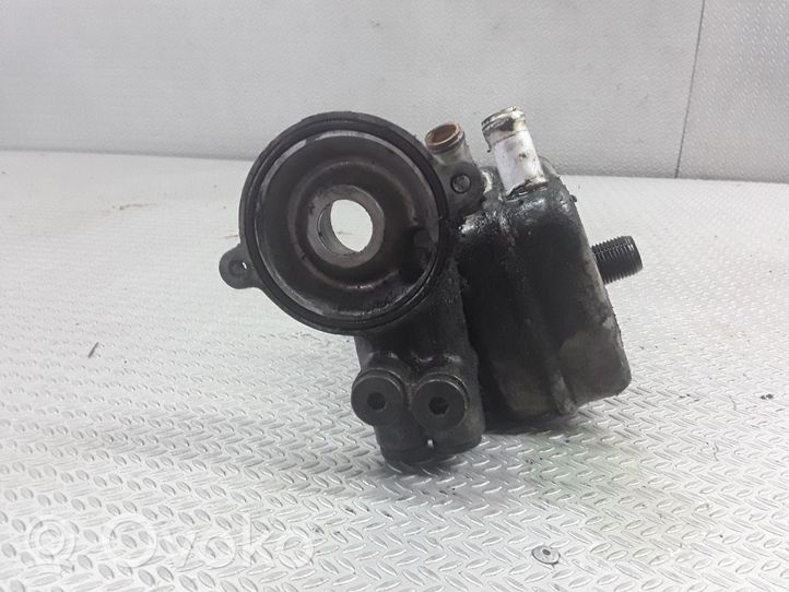 Volvo S70  V70  V70 XC Supporto di montaggio del filtro dell’olio 074115417E