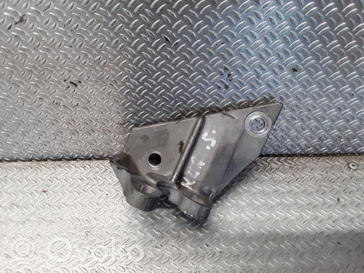 Opel Astra G Support pompe injection à carburant 