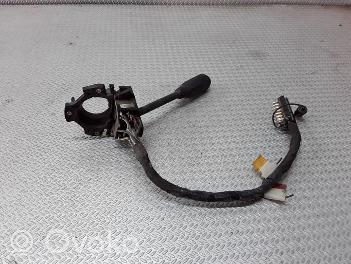 Mercedes-Benz E W124 Leva/interruttore dell’indicatore di direzione e tergicristallo 1245400745