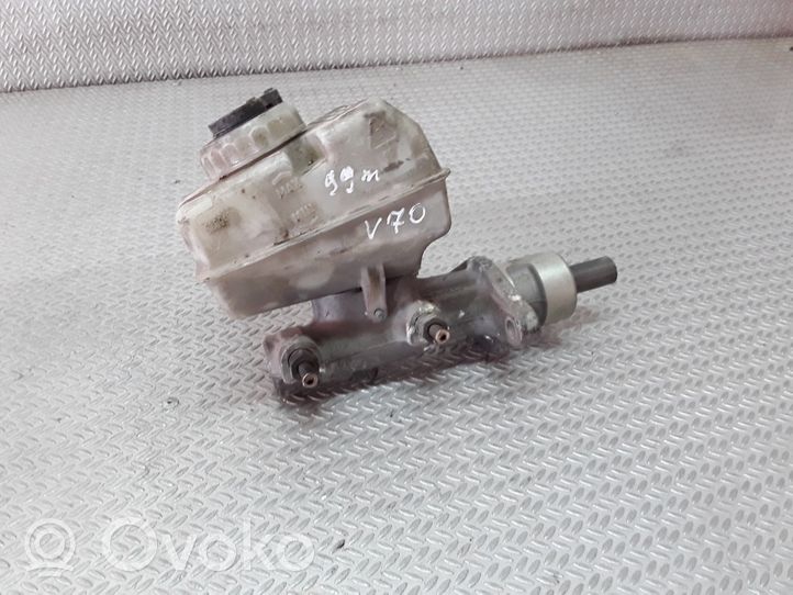 Volvo S70  V70  V70 XC Cilindro del sistema frenante 9203845