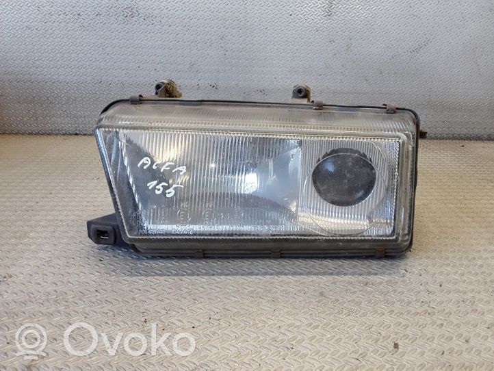 Alfa Romeo 155 Lampa przednia 0301085211