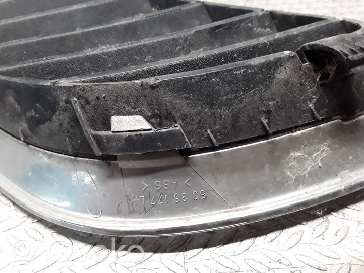 Saab 9-5 Maskownica / Grill / Atrapa górna chłodnicy 5336177