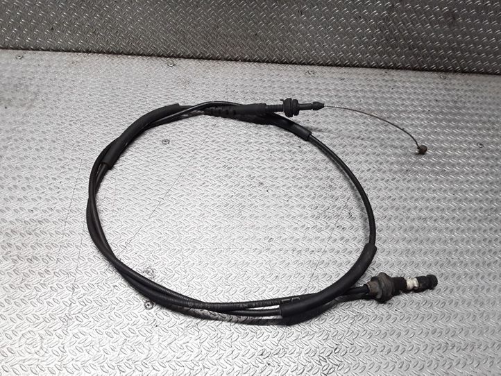 Volkswagen Golf IV Throttle cable 1J0721555T