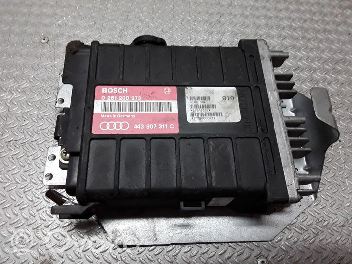 Audi 80 90 S2 B4 Calculateur moteur ECU 0261200273