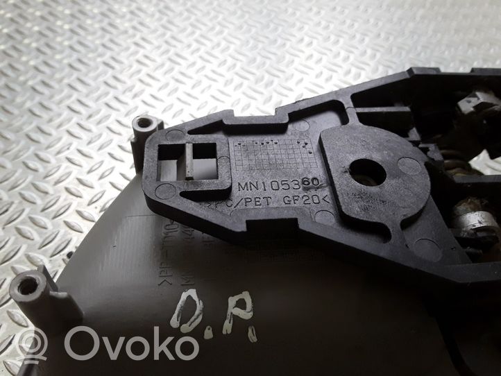 Mitsubishi Grandis Rankenėlė atidarymo vidinė MN105360