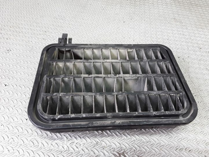 Mercedes-Benz S W220 Quarter panel pressure vent 1408300042