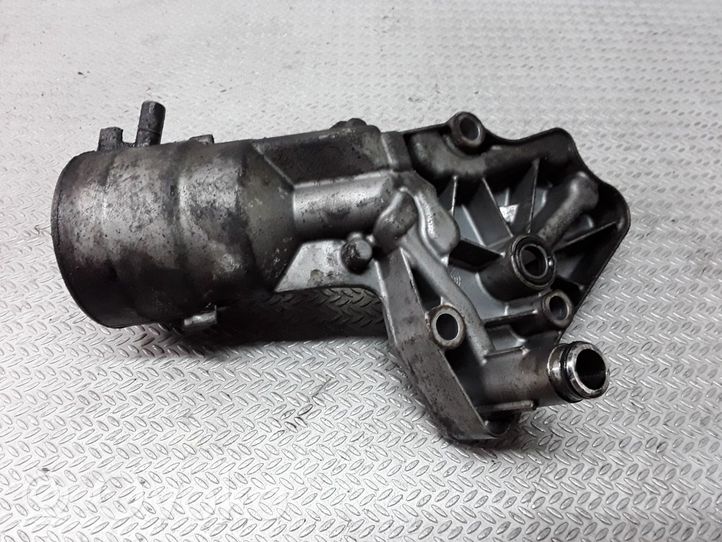 Saab 9-3 Ver2 Supporto di montaggio del filtro dell’olio TF1990111