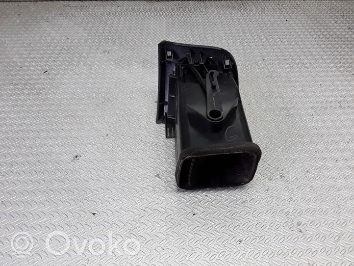 Toyota Avensis Verso Copertura griglia di ventilazione laterale cruscotto 5565044080