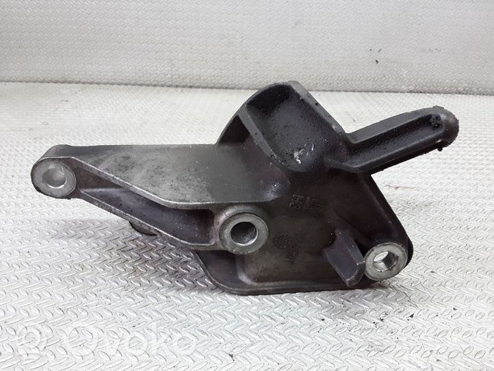 Chevrolet Cruze Support de boîte de vitesses 13248667