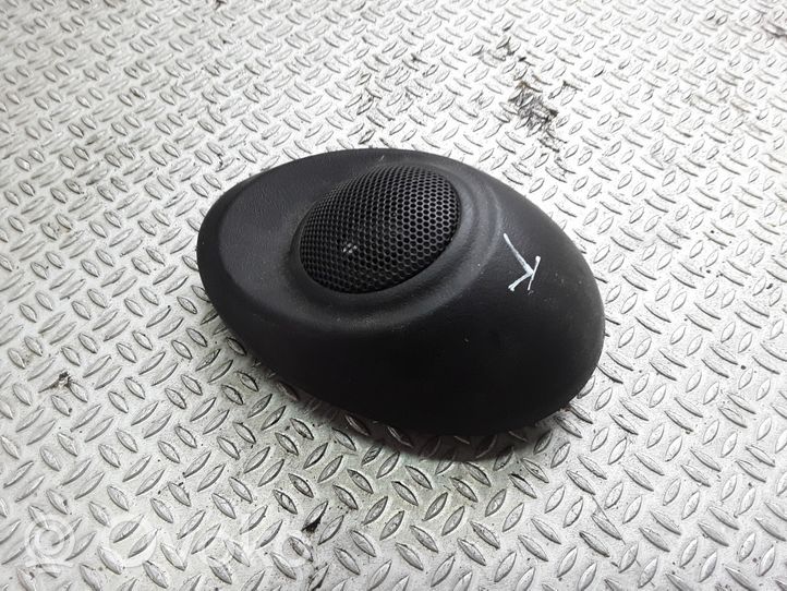 Hyundai H-1, Starex, Satellite Altavoz de alta frecuencia en la puerta delantera 849104A110LK