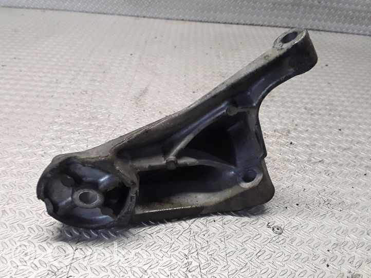 Volvo S70  V70  V70 XC Supporto di montaggio scatola del cambio 1397889