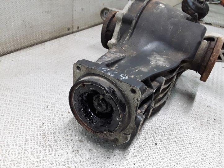 Audi A6 S6 C6 4F Aizmugurējais reduktors 4F0599287