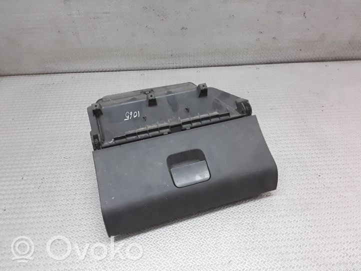 Volkswagen Polo IV 9N3 Glove box set 601857101F