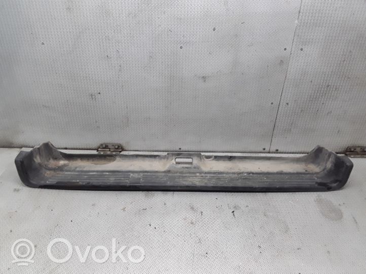 Toyota Hilux (N80, N90, N100, N110) Rivestimento di protezione sottoporta del bagagliaio/baule 5215935021