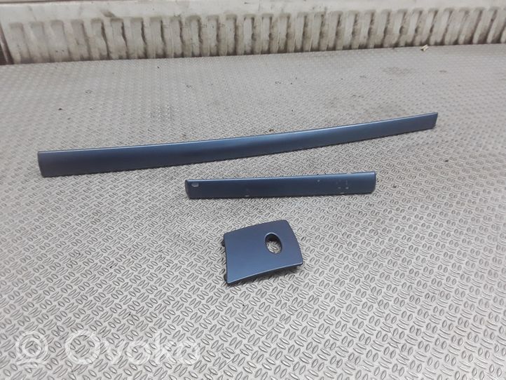 Renault Clio III Rivestimento del pannello 8200407880