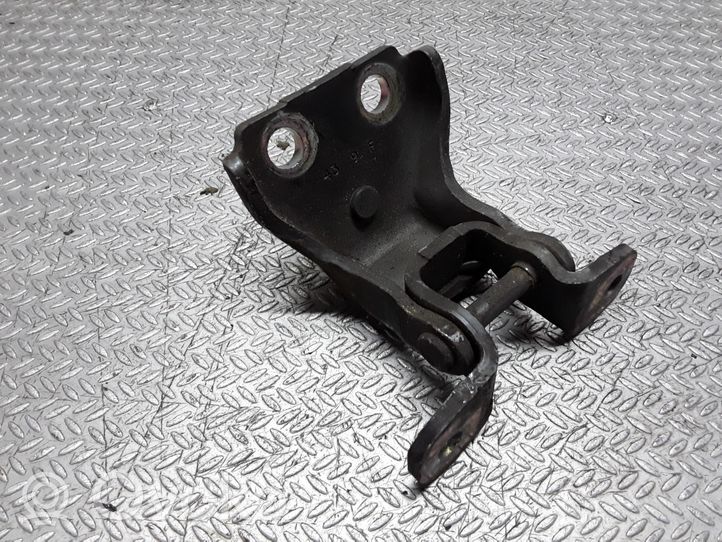 Mercedes-Benz ML W163 Front door lower hinge 