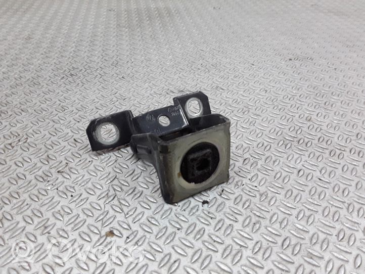 Fiat Grande Punto Tailgate/trunk/boot hinge 