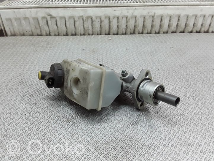 Renault Scenic RX Master brake cylinder 7700436913