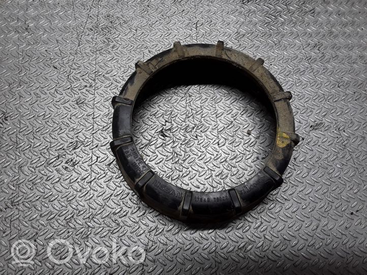 Nissan X-Trail T30 Bague de verrouillage pour réservoir de carburant 1734379900