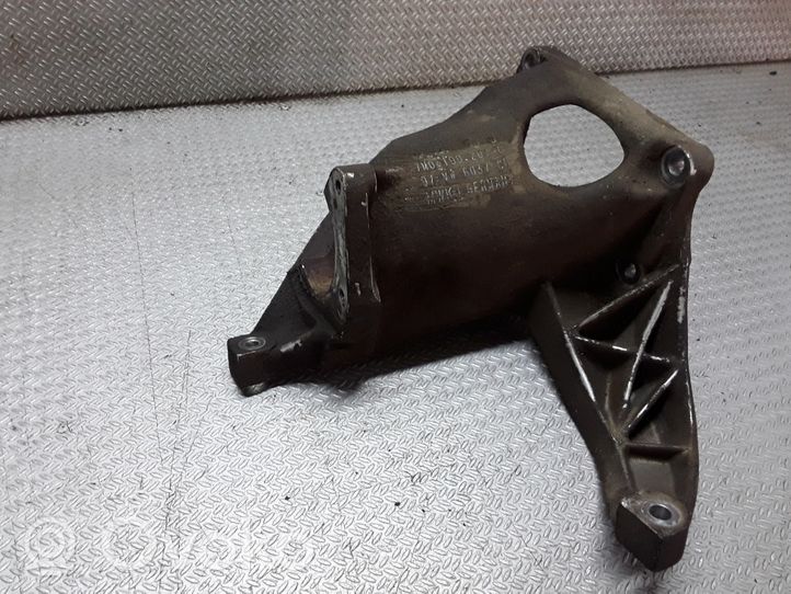 Volkswagen Sharan Staffa del cuscinetto di supporto dell’albero di trasmissione 7M0199207C