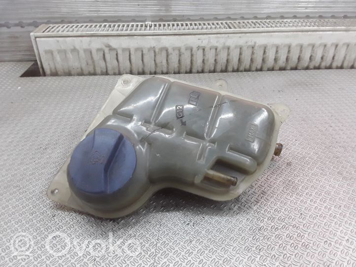 Volkswagen PASSAT B5.5 Coolant expansion tank/reservoir 8D0121403L