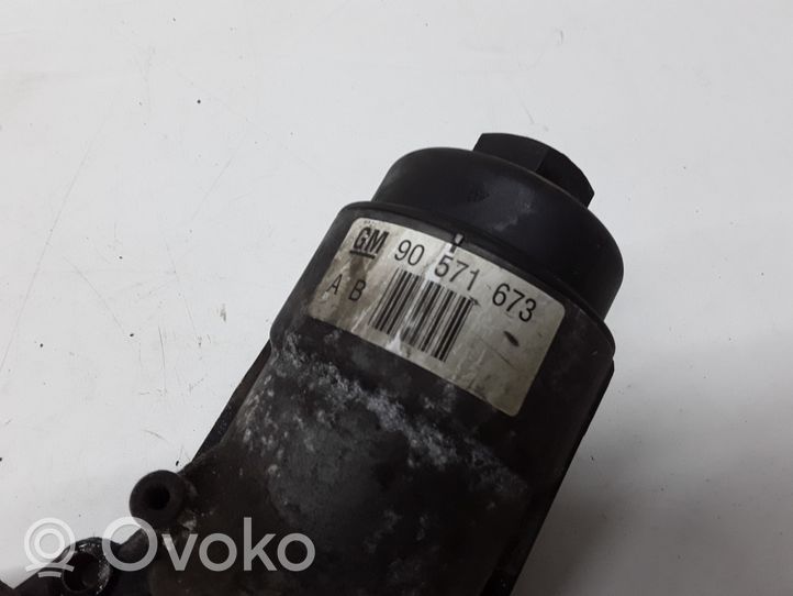 Opel Vectra C Supporto di montaggio del filtro dell’olio 90571673