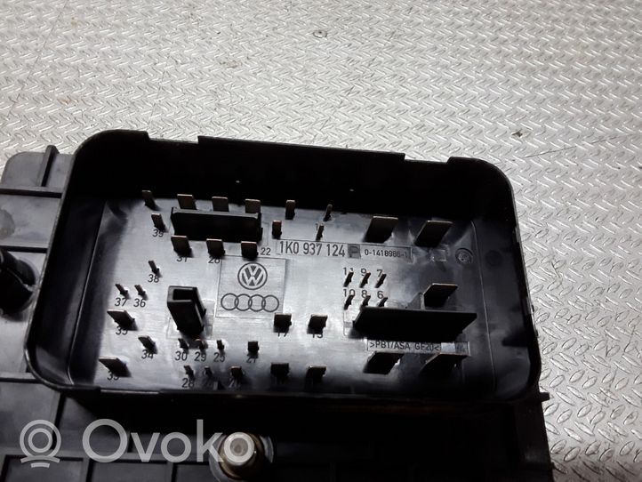 Volkswagen Eos Fuse module 1K0937124P