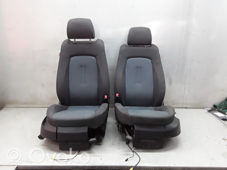 Seat Toledo III (5P) Set interni 