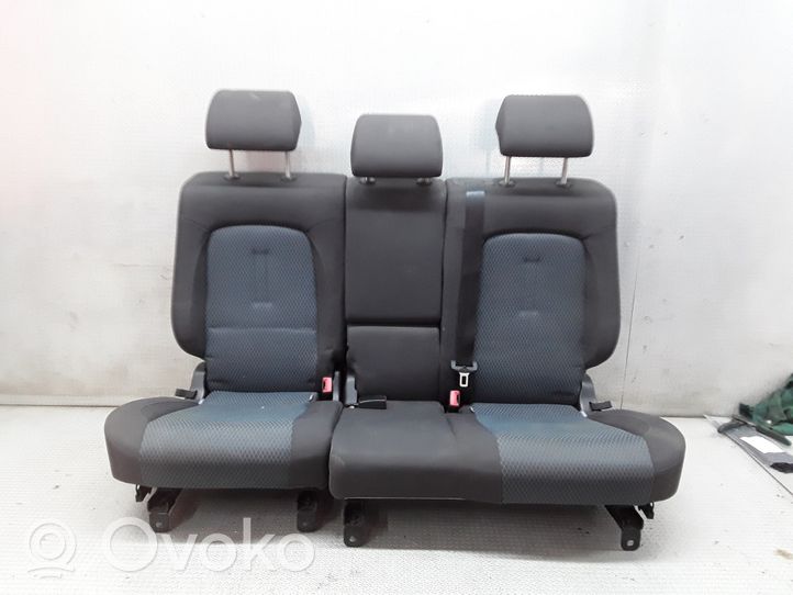 Seat Toledo III (5P) Kit intérieur 
