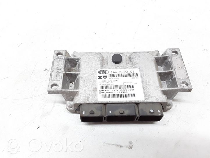 Peugeot 307 Calculateur moteur ECU 9647498180