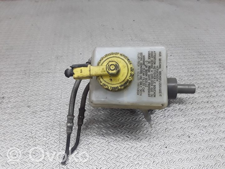 Volkswagen New Beetle Master brake cylinder G2558V