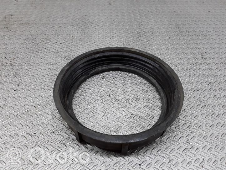 Mercedes-Benz Sprinter W901 W902 W903 W904 Anello/dado di bloccaggio della vite della pompa del carburante nel serbatoio 9019900054