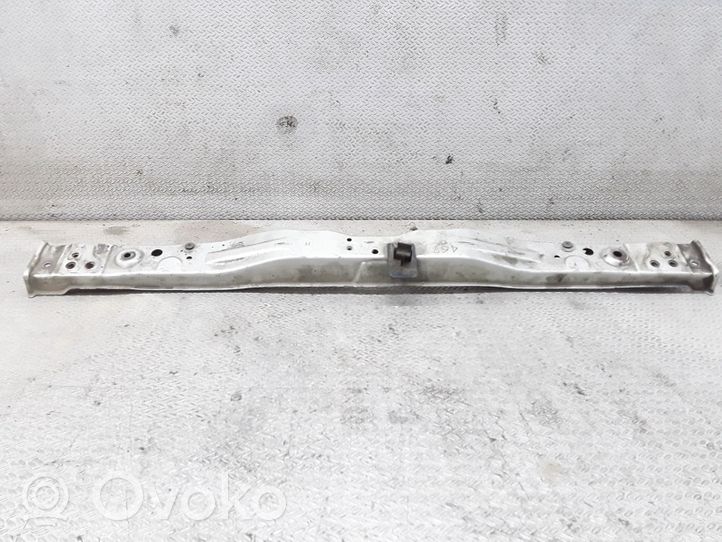Toyota Avensis T250 Ylempi jäähdyttimen ylätuen suojapaneeli 