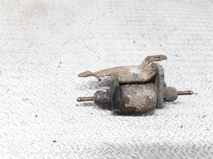 Mercedes-Benz S W220 Pompe à carburant Webasto 2204700394