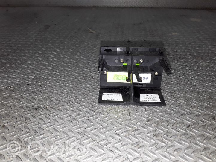 Audi A8 S8 D2 4D Console centrale, commande de multimédia l'unité principale 4D0919885