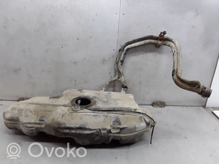 Toyota Avensis T250 Réservoir de carburant 7711102080